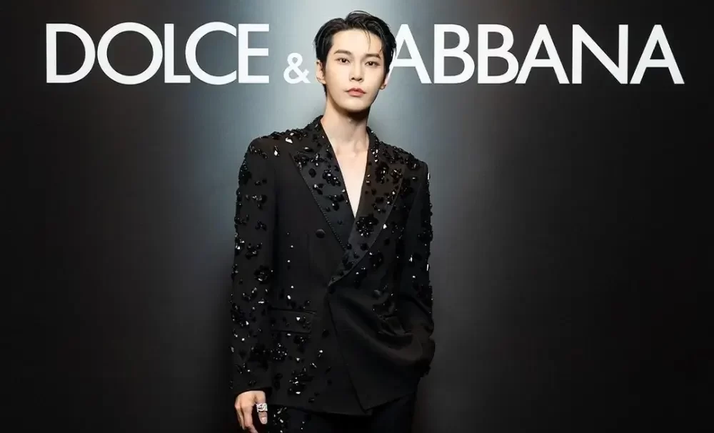 You are currently viewing Doyoung Global Impact: From NCT’s Charismatic Vocalist to Dolce & Gabbana’s Newest Ambassador.