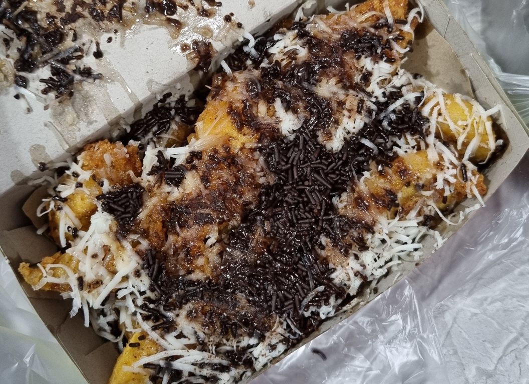 kelezatan Pisang Goreng Coklat