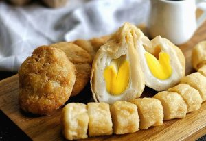 Read more about the article Pempek Lenggang: Si Lezat yang Sering Terlewatkan