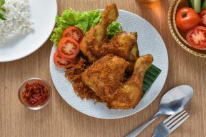 Read more about the article Ayam Serundeng Maranggi: Perpaduan Rasa yang Menggoda Lidah