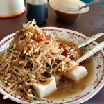 Lontong Balap Surabaya: Sensasi Rasa Legendaris yang Tak Pernah Luntur