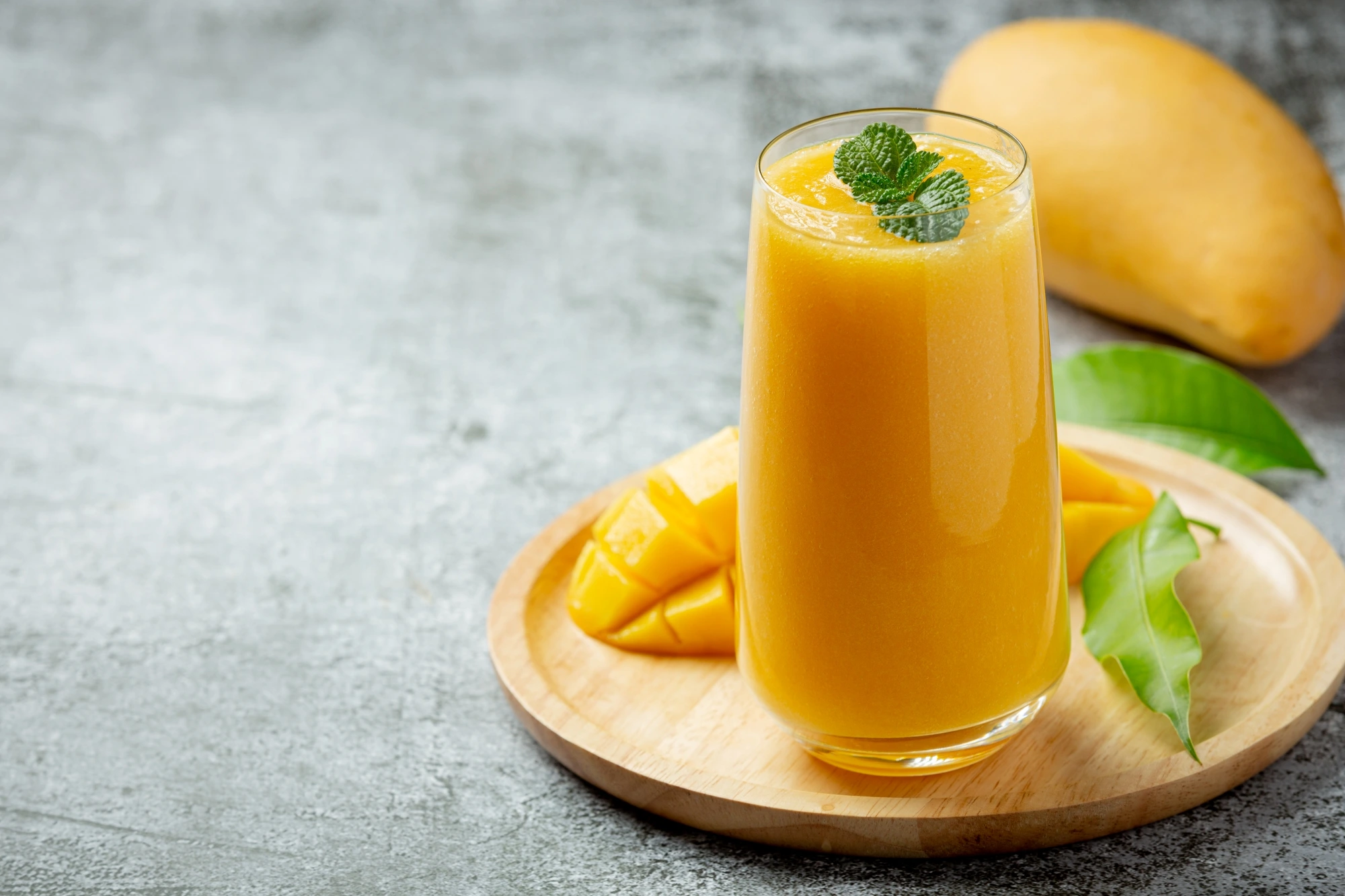 You are currently viewing Jus Mangga Segar, Minuman Favorit Sepanjang Musim