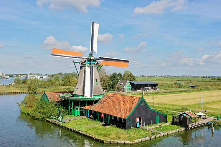 Pentingnya Konservasi Budaya bagi Generasi Muda